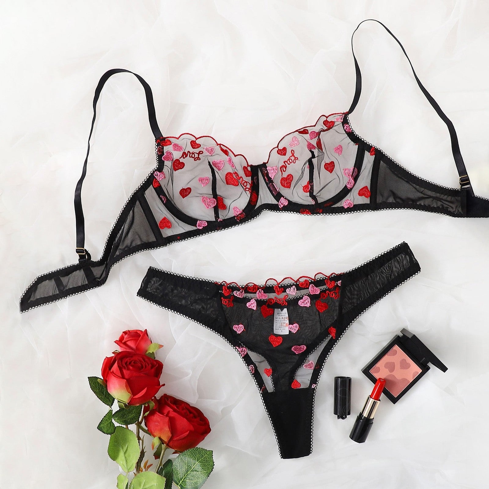 New sexy lingerie for women, a see-through mesh lingerie set with heart-shaped designs in a three-point style W537